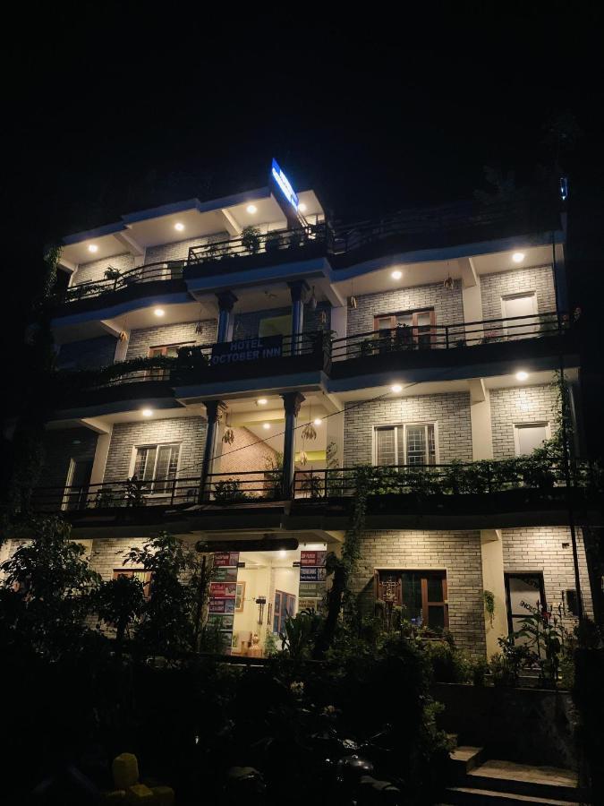 October Inn Pokhara Exterior foto