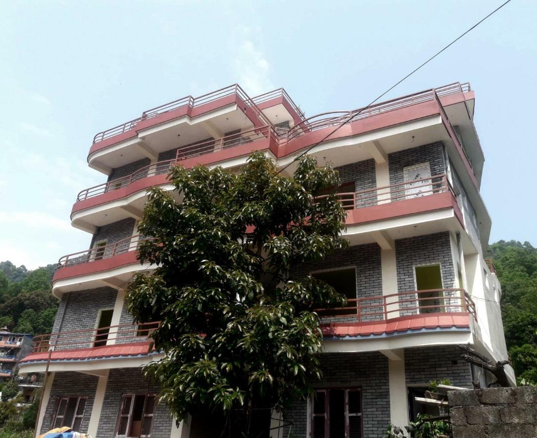 Hotel October Inn Pokhara Exterior foto